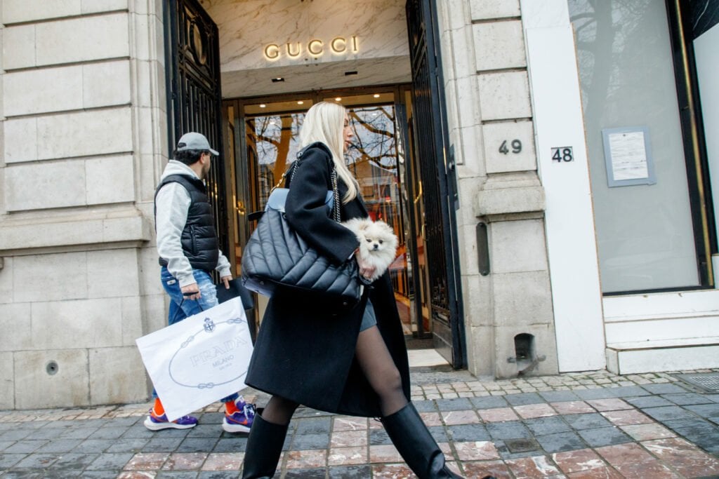 ベルギーは、ドル数の億万長者数が減少していると考えています