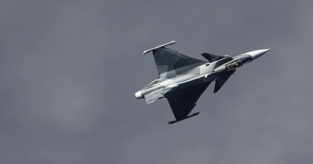 タイの空軍は、将来の戦闘機のフライトとしてのグリペンE/Fの選択を確認しています