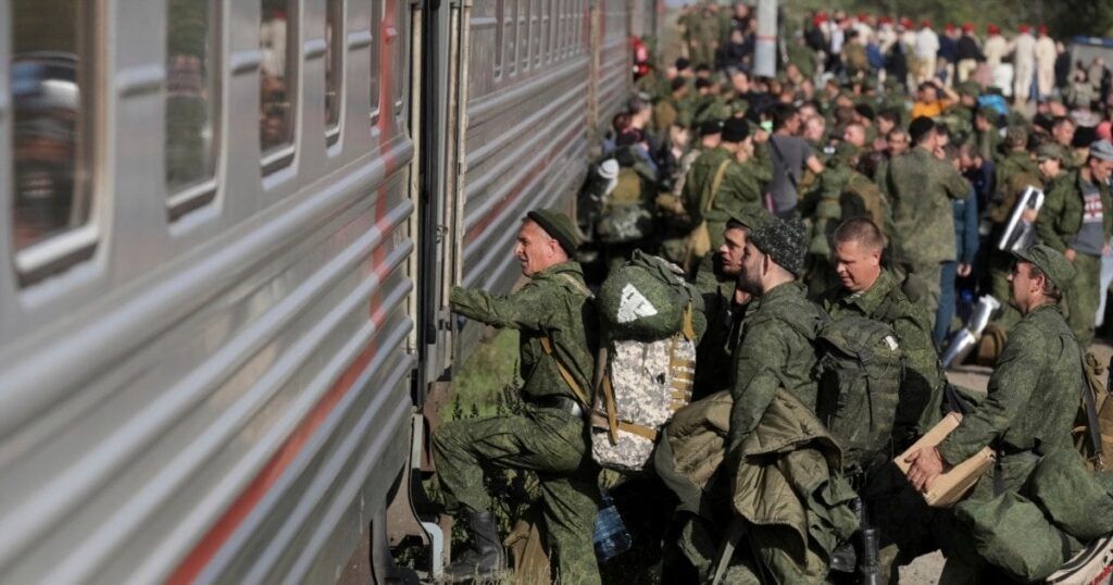より多くの戦争、より少ないお金：ウクライナでのロシアの戦いについて署名ボーナスのカットが明らかになるかもしれない