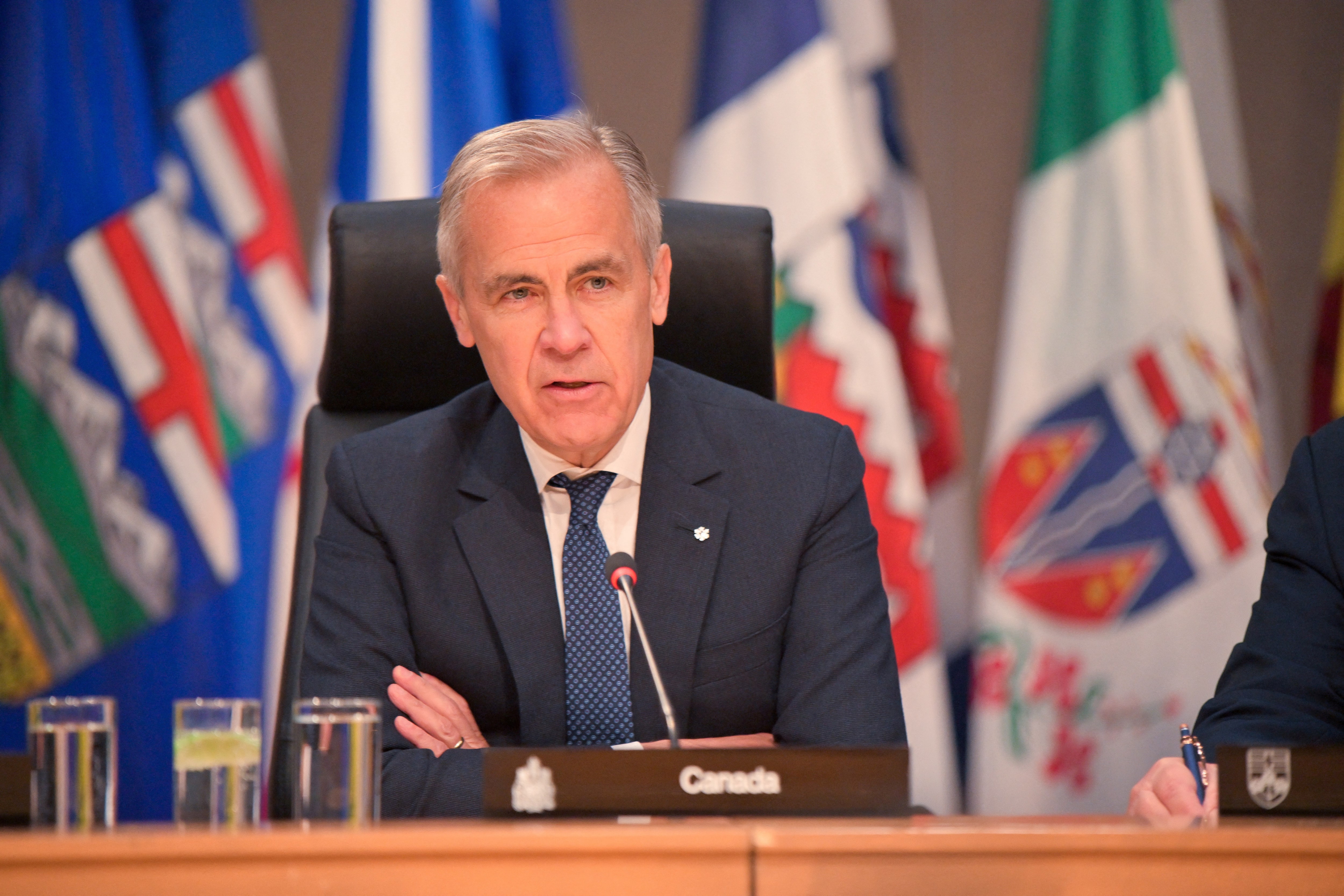 カナダ首相と州首相ら会談、資源開発の時間短縮・米国依存低減へ