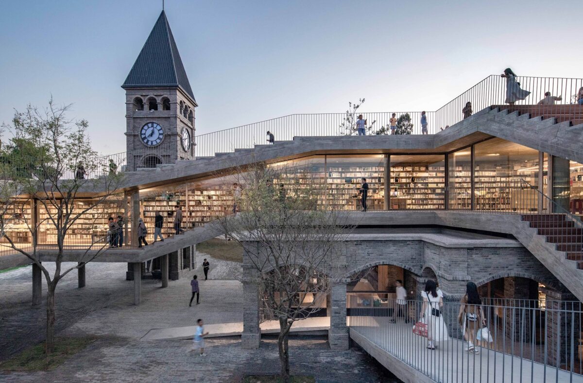 〈蒙自NSAU書店(Mengzi NSAU Bookstore)〉外観 | 設計:ZAO | Photo:Wu Qingshan