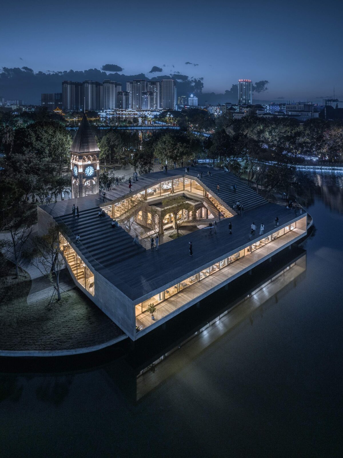 〈蒙自NSAU書店(Mengzi NSAU Bookstore)〉外観 | 設計:ZAO | Photo:Wu Qingshan