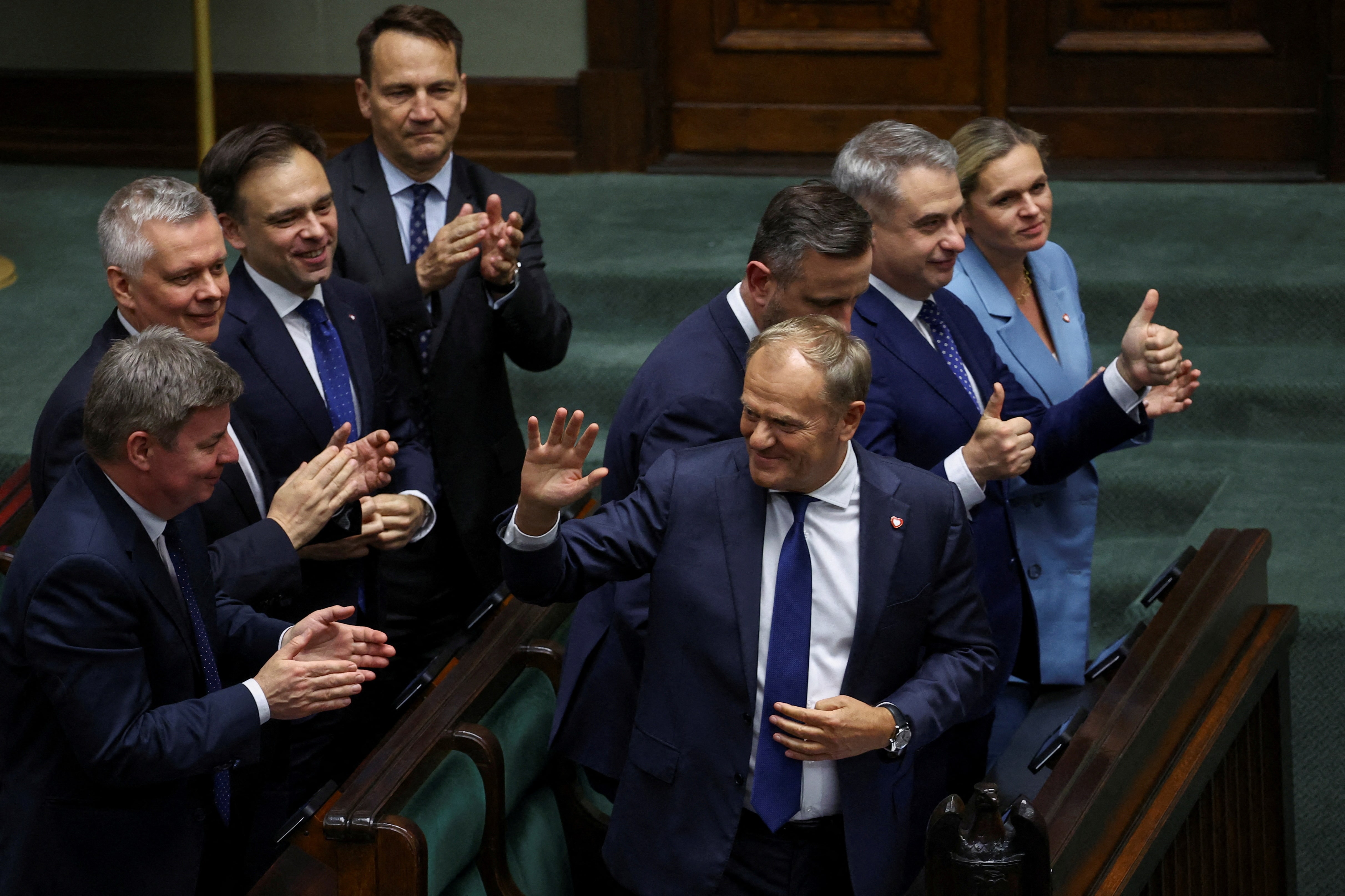 ポーランド下院、トゥスク首相率いる親ＥＵ連立政権の信任投票可決