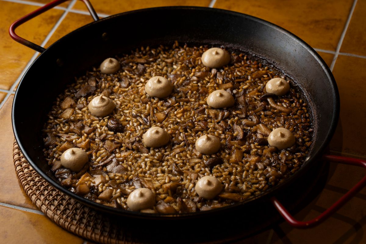 ハモン イベリコ専⾨店「アトレヴィオ」、麻布十番