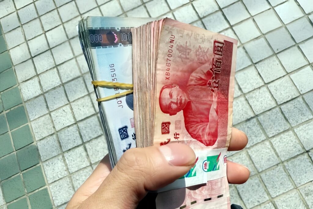 台湾ドル高騰で大打撃、「泣きの涙」の在台日本人―台湾メディア