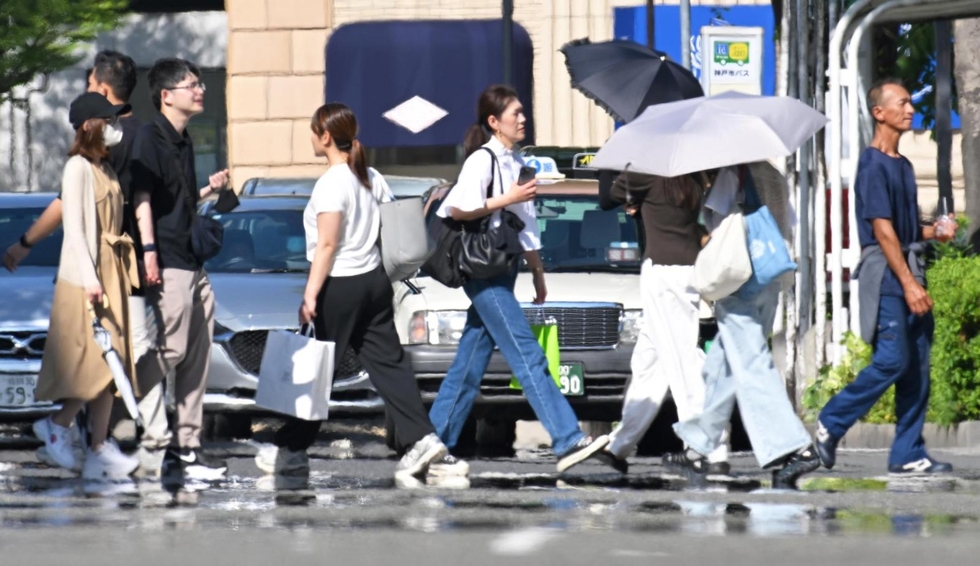 兵庫県6地点で今年の最高気温、福崎では35.1度の「猛暑日」 今季初の熱中症警戒アラート - 神戸新聞