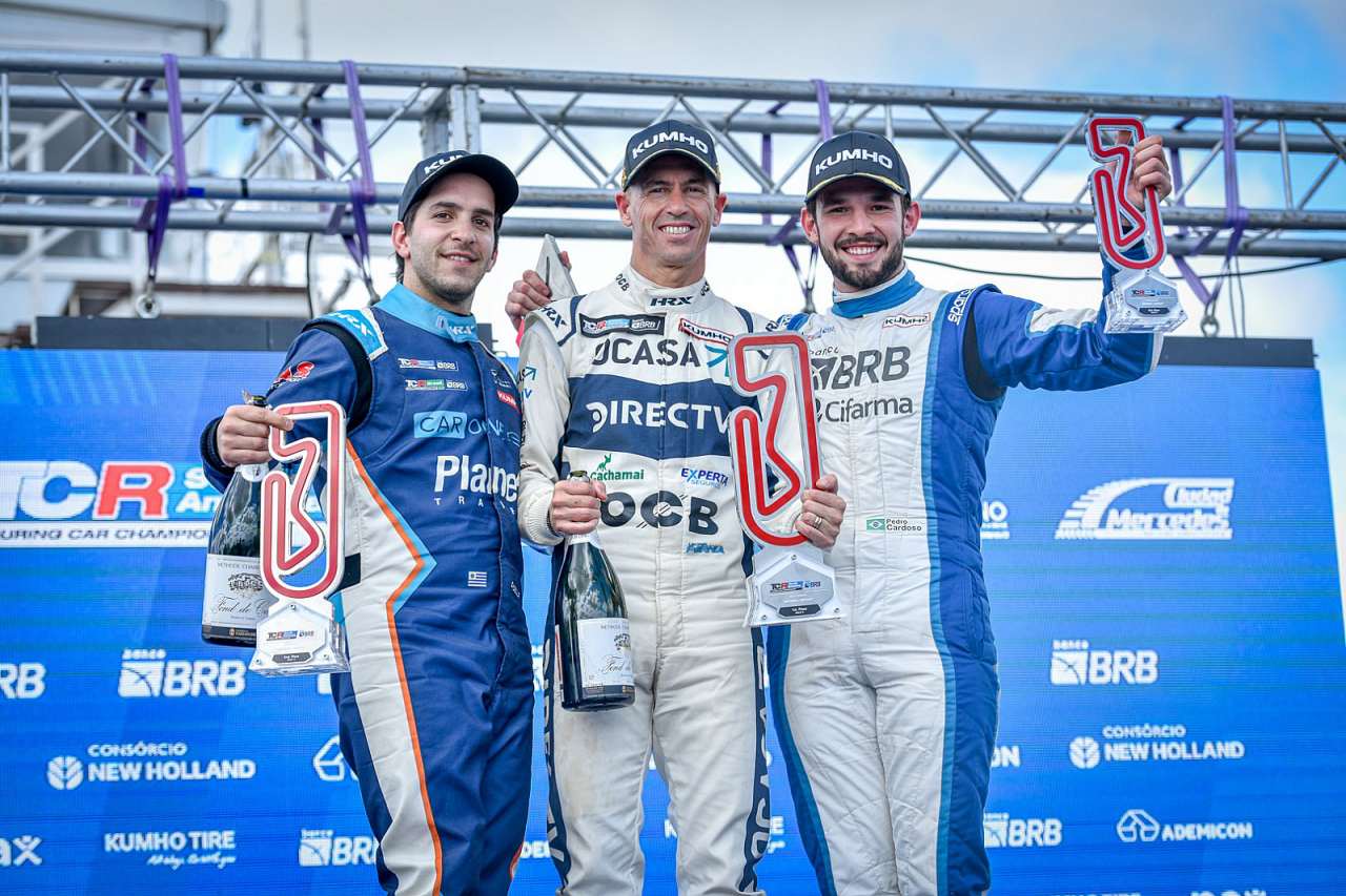 アルゼンチンの王者ペーニャが貫禄のTCR初優勝。プジョー308が完全制覇／TCR南米第6戦