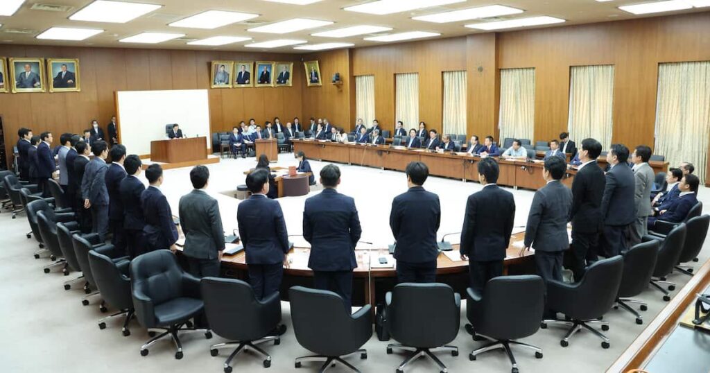 ガソリン暫定税率廃止法案が衆院通過 野党の賛成多数で可決、成立は見通せず ― 加藤財務相「政府としては反対だ」
