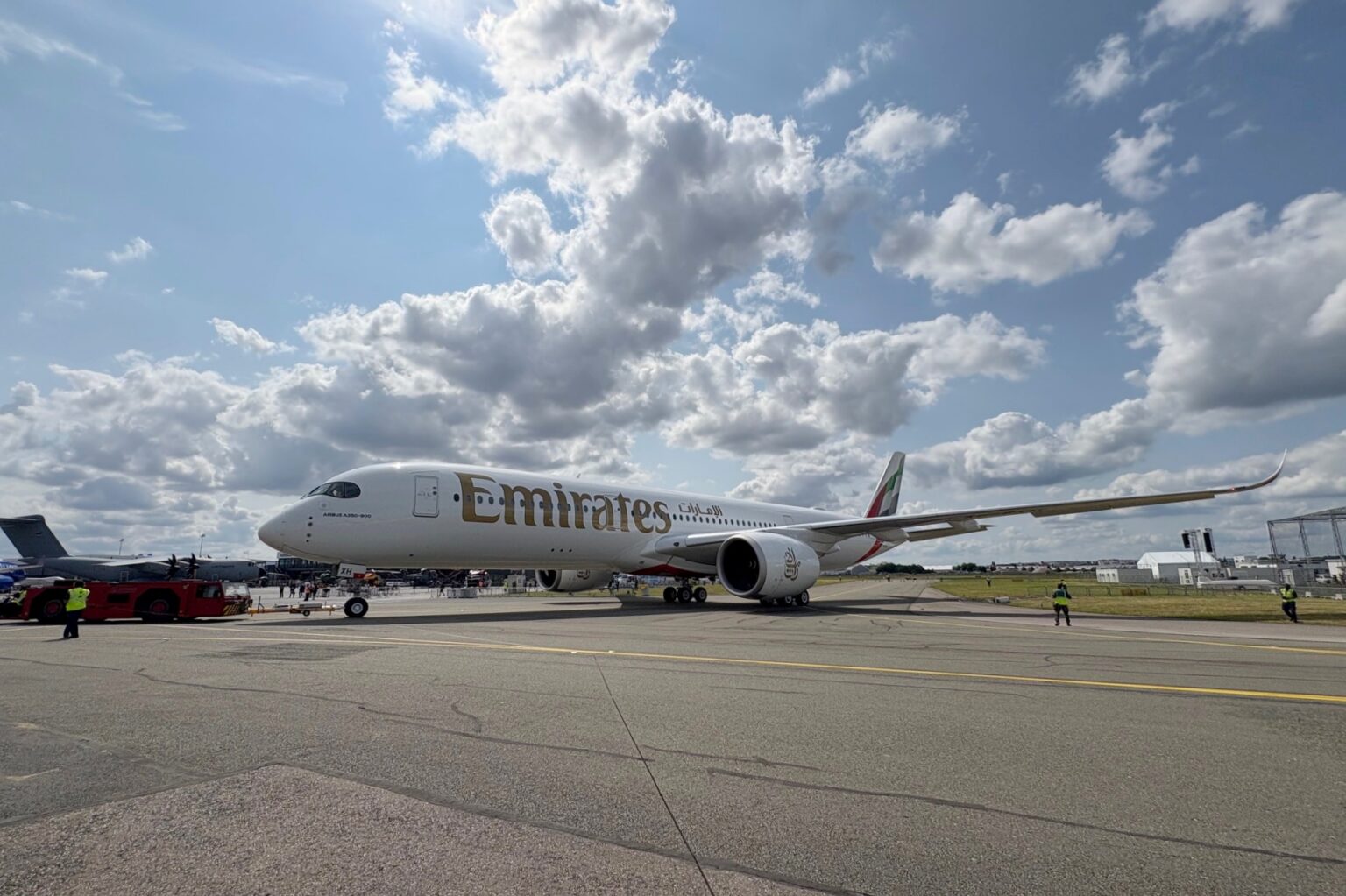 【連載コラム】空旅のススメ「旅の空は欧州に向かう――第55回パリエアショー開幕レポート」 | トラベルコラム | Risvel 中東での揺るぎないポジションを築いたエミレーツ航空