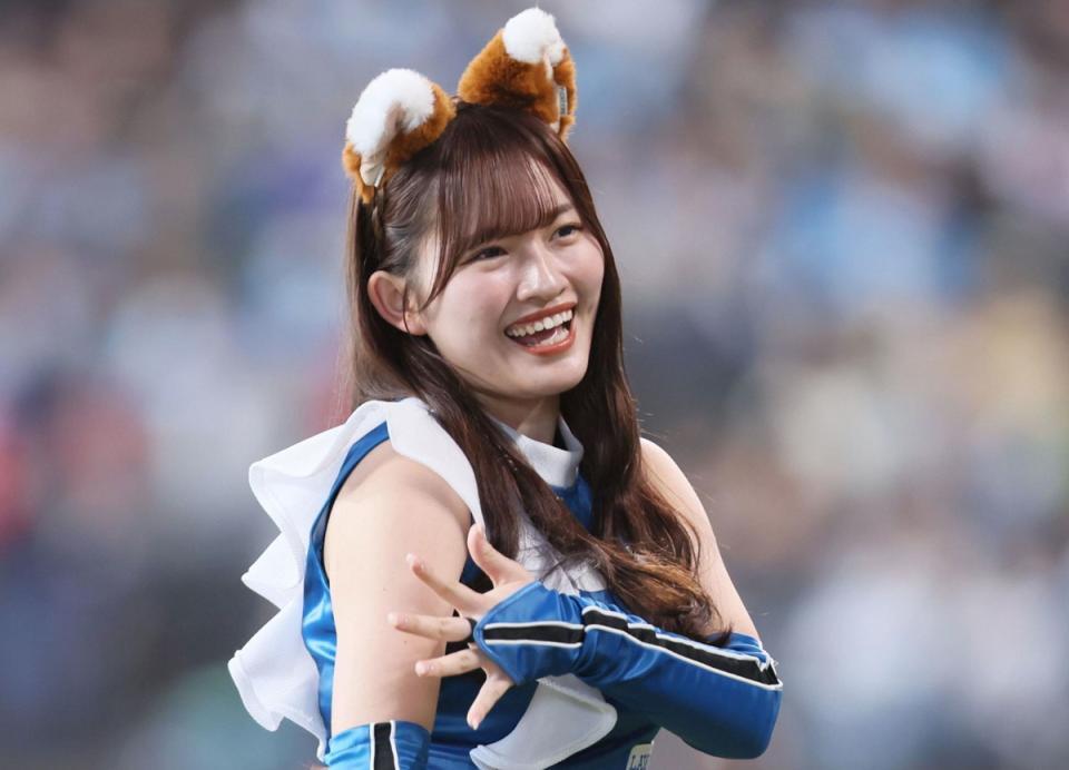 「めっちゃアイドル衣装やん！」ファイターズガールが雰囲気激変！ふりふり期間限定衣装発表にＳＮＳ沸く「いやん、可愛い！」「期間限定はもったいない」 - デイリースポーツ