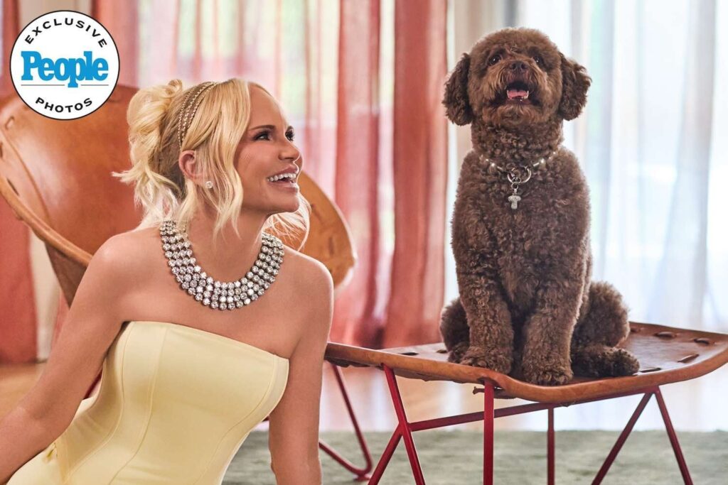 クリスティン・チェノウェスは、彼女の犬が彼女の「赤ちゃん」ではないと言う非ペットの飼い主を叩きます：「彼女は私の膣から出てきた」（排他的）