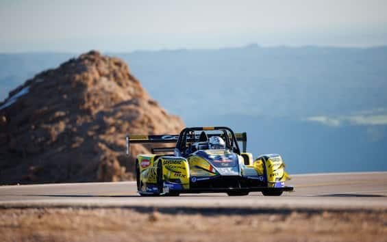 Pikes Peak 2025、Simone Faggioliがタイムトライアルに勝ちました：彼は成功した最初のイタリア人です