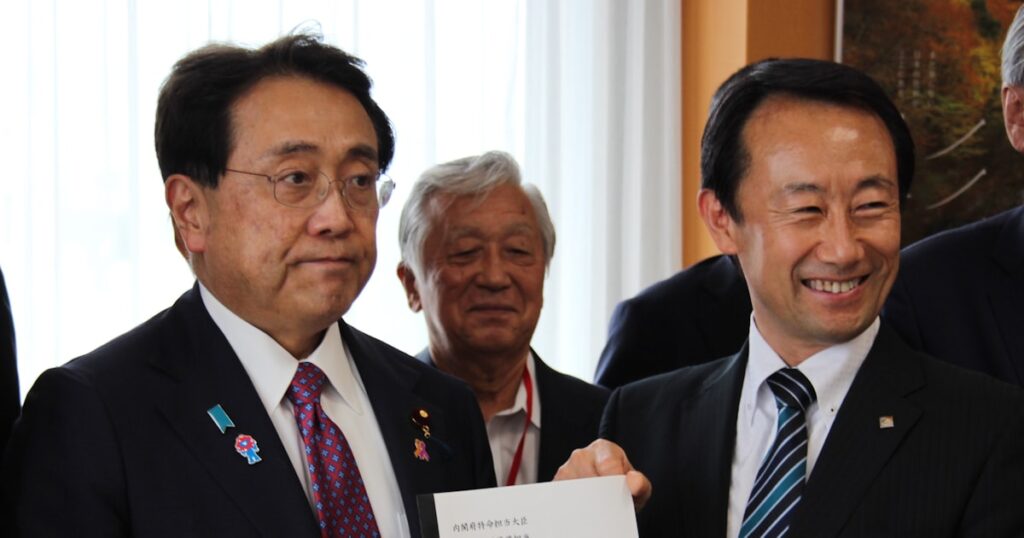 岐阜県・江崎禎英知事、防災庁誘致で東京で要望活動 内陸県で津波被害への強さをアピール - 日本経済新聞
