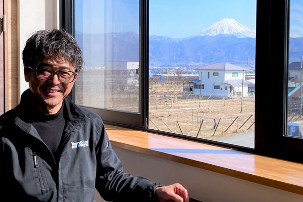 社長室から富士山を望む