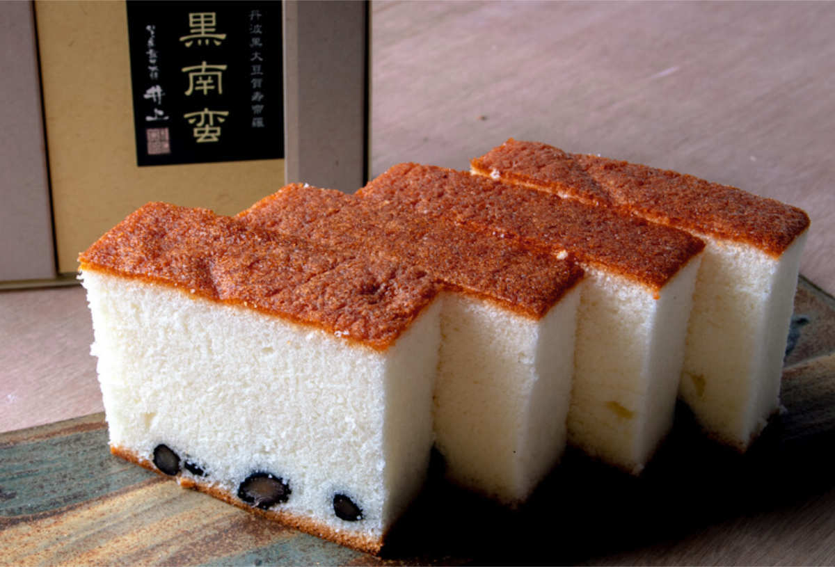  ＜銘菓井上＞「黒南蛮」半斤サイズ 1,080円（税込）