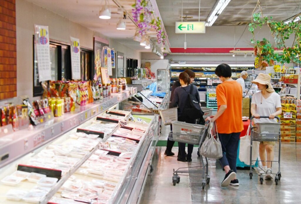 ＜駐屯地のまち　地域編（2）＞「模索する共存のかたち」　人口増に期待、商機を探る オスプレイ配備の先に | 行政・社会 | 佐賀県のニュース