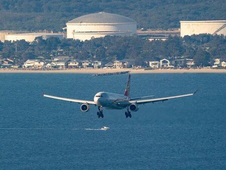 Hong Kong Airlines、シドニーへの初就航を祝う　Hong Kong Airlines