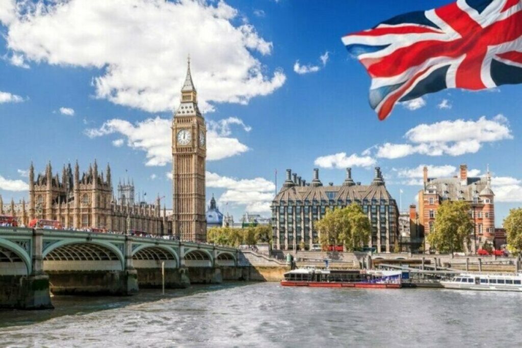イギリスで発見した「日本ではあまり見ないもの」　紅茶大国ならではのアイテムが話題 | LIMO | くらしとお金の経済メディア