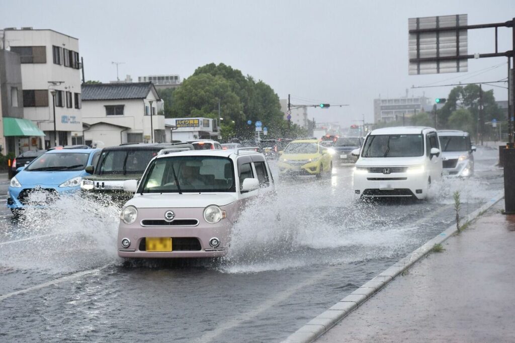 佐賀県内で激しい雨、各地で１時間雨量30ミリ超観測 6月10日、線状降水帯発生の恐れ 土砂災害や浸水などに警戒 | 行政・社会 | 佐賀県のニュース - 佐賀新聞