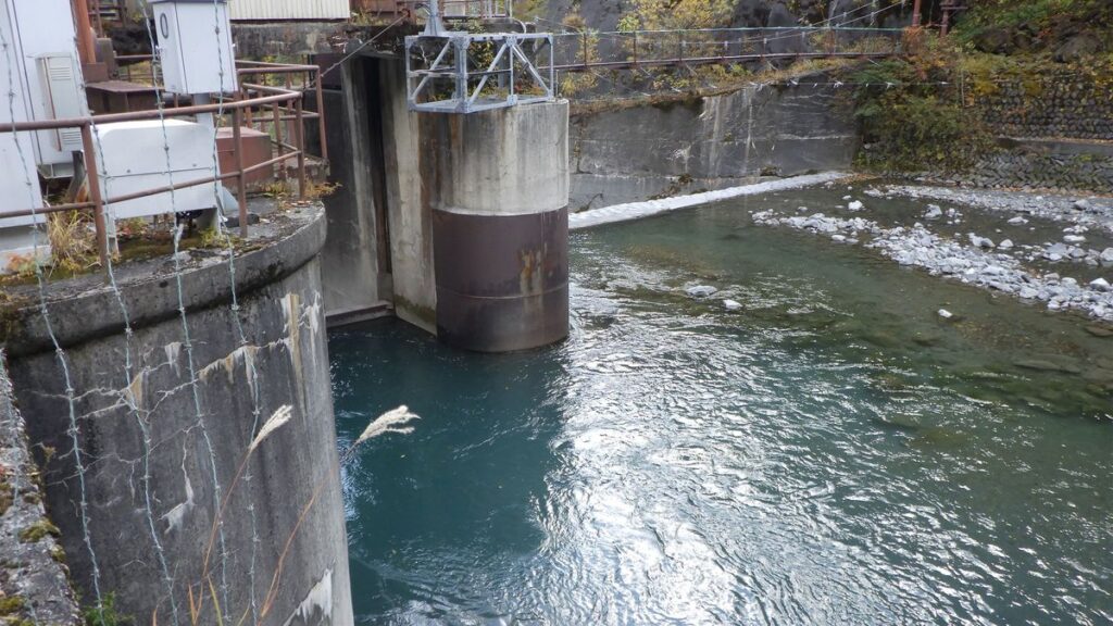 リニア建設を11年止めた｢水一滴｣問題の重すぎる代償…静岡県の"あっさり幕引き"を許していいのか 情報操作を繰り返した川勝県政とマスコミの罪は重い | PRESIDENT Online（プレジデントオンライン）