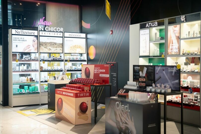 「CHICOR」AK弘大店の店舗＝新世界百貨店提供(c)news1