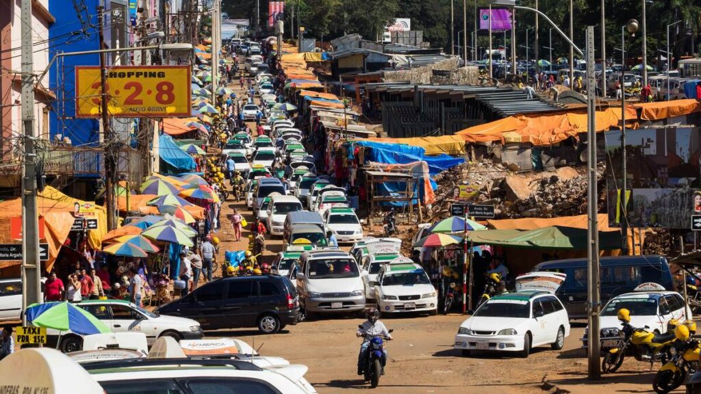 台湾でもトルコでもない…日本を尊敬し､日本車をこよなく愛す｢地球の裏側にある親日国｣の名前 日本人ほど日本のすごさを知らない | PRESIDENT Online（プレジデントオンライン）