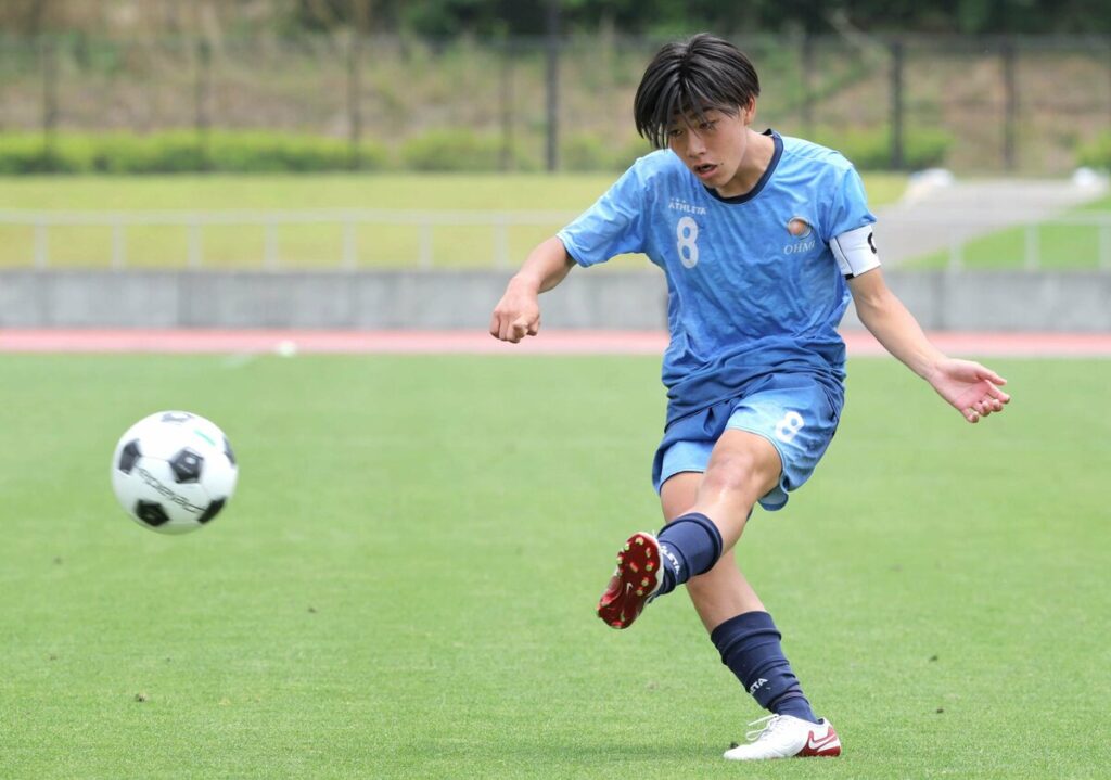 【インターハイ】滋賀県のサッカー決勝で近江高校は惜敗 「まだ技術的な面が足りない」｜京都新聞デジタル 京都・滋賀のニュースサイト - 京都新聞デジタル