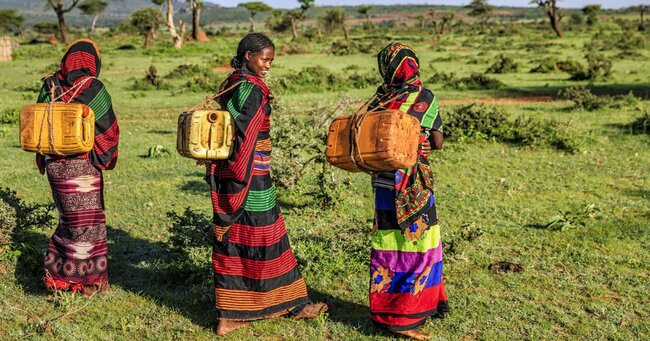 日本の老舗化学メーカー発「意外な商品」がアフリカ人女性に大ウケ！その正体とヒットの理由とは？