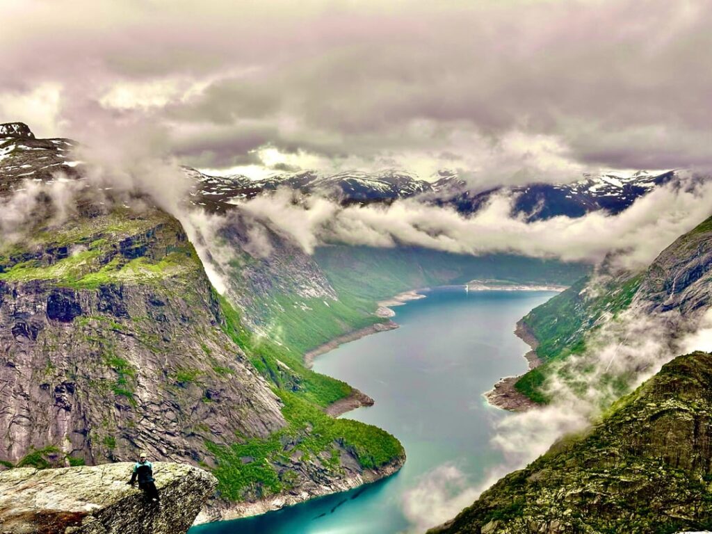 私の最後の投稿はLysefjordでしたが、Trolltungaに感謝する時が来ました！