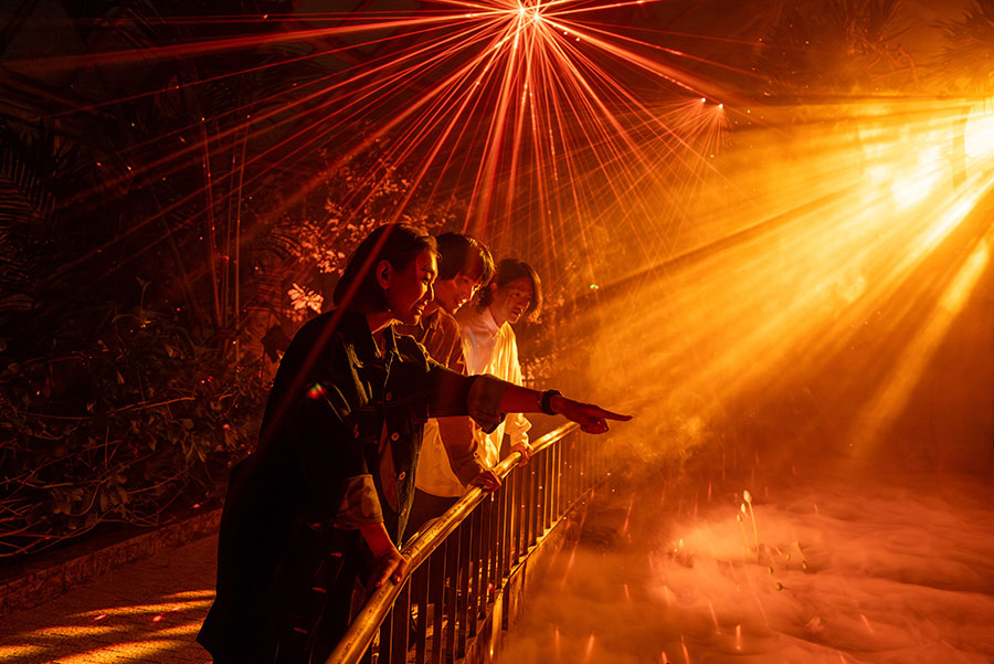 京都府立植物園の夜イベント『LIGHT CYCLES KYOTO」（ライトサイクル キョウト）』の様子