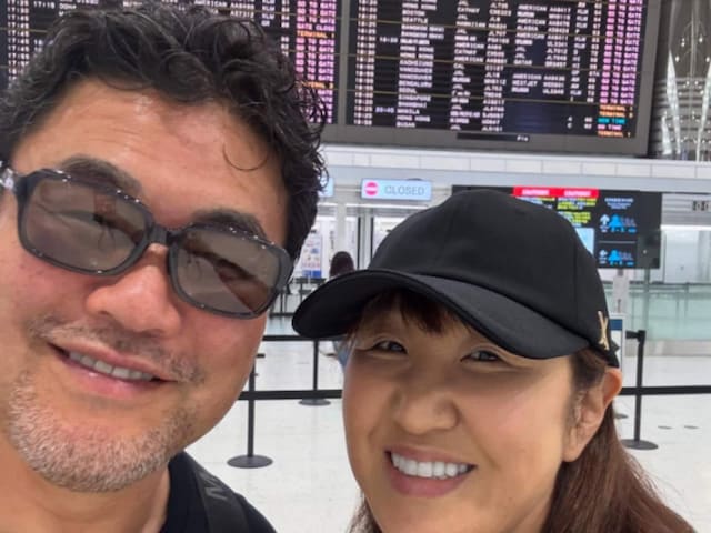 「カナダかな？」北斗晶＆佐々木健介夫婦、孫に会いにカナダへ？ 「孫に会うために海外ってすご」