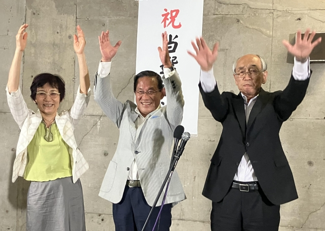 上田氏が7選　新人を下す - 奈良県大和郡山市長選