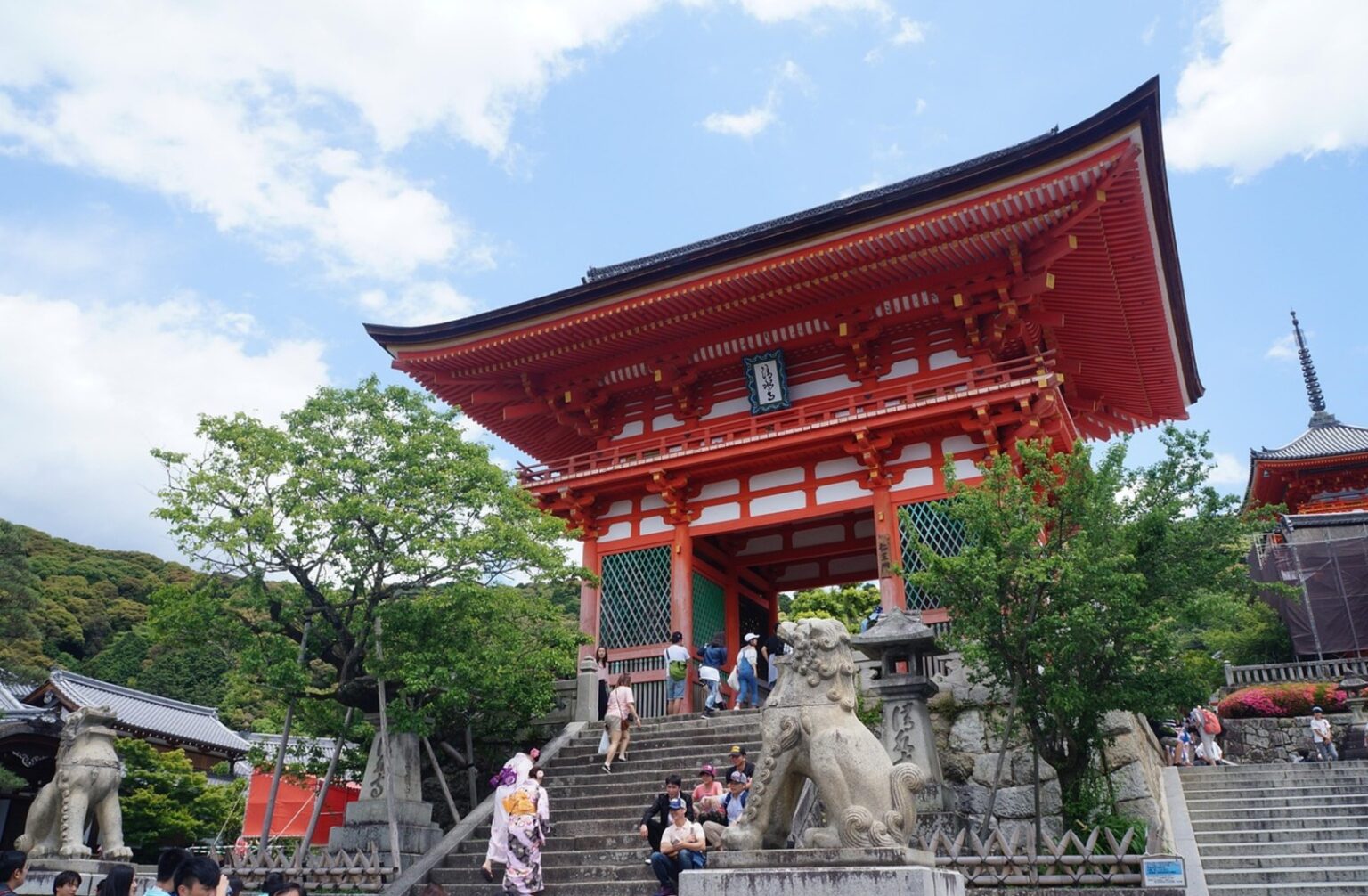 京都市内ホテル、4月の客室稼働率はコロナ以降最高に | 訪日ラボ