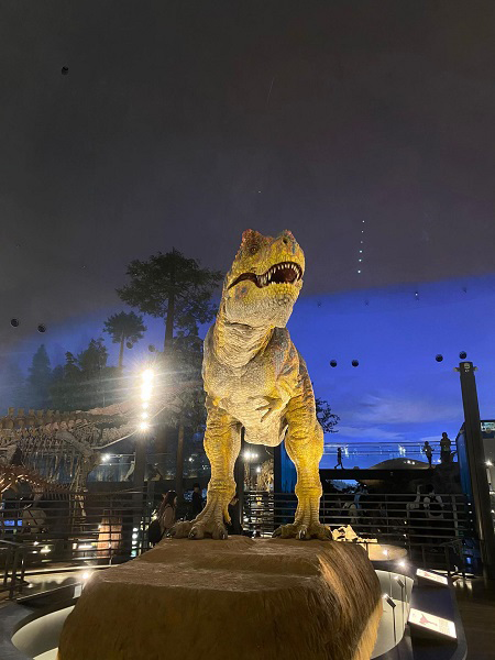 福井県勝山市にある「福井県立恐竜博物館」のジオラマ展示