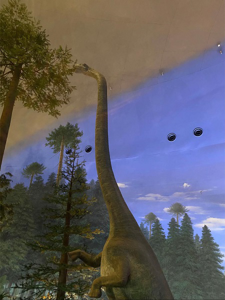 福井県勝山市にある「福井県立恐竜博物館」のジオラマ展示