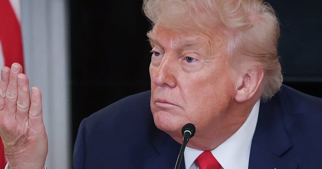 LA抗議の劇的なエスカレーションにおける海兵隊のトランプ命令