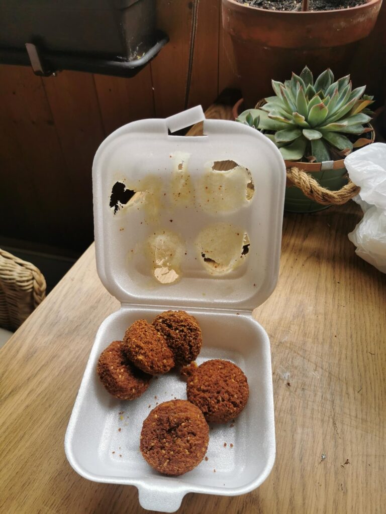 レストランに関する苦情