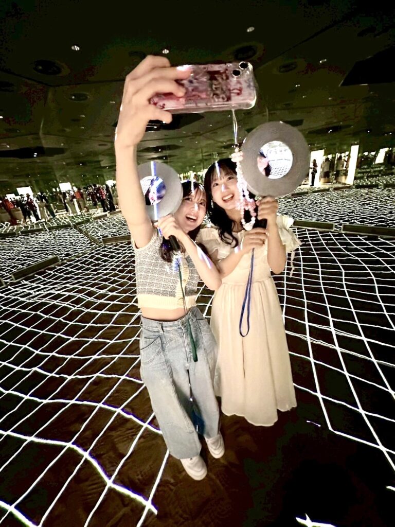 永野芹佳（大阪府出身）・徳永羚海（鳥取県出身）が大阪・関西万博から鳥取の旅へ【AKB48 とっとり女子旅】が公開!! - 日刊エンタメクリップ
