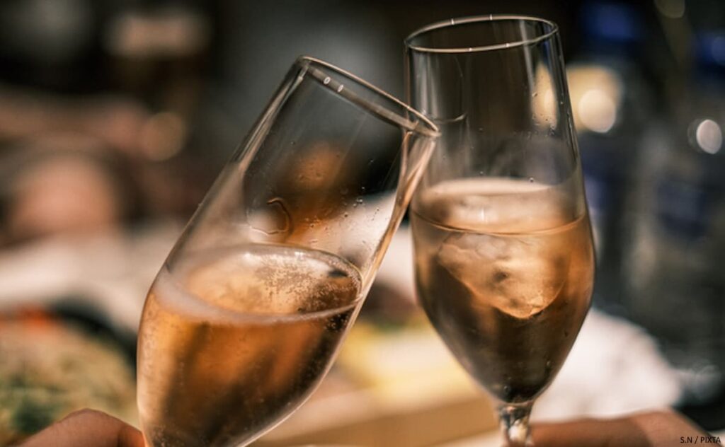 連絡先不明、食べログ掲載拒否「情報がないイタリア料理店」に予約が殺到する理由