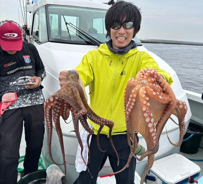 【今週の全国厳選釣果】圧巻25kgのイシナギ浮上！三重県では夏を告げる旬魚イサキが爆釣中
