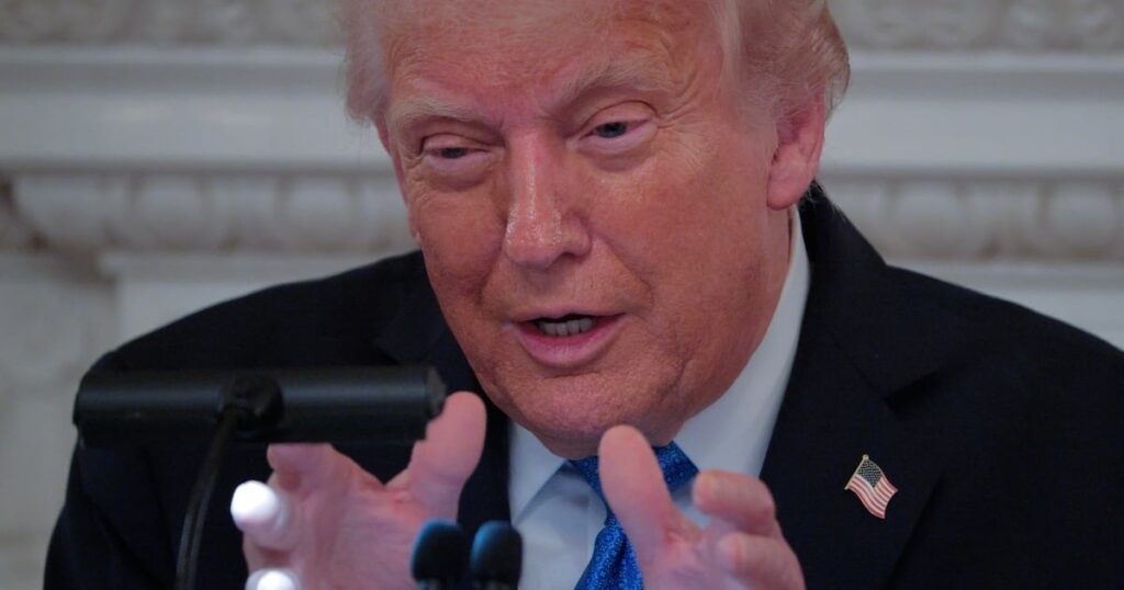 トランプはカタールにケネディセンターのマガ変身に資金を提供するよう呼びかけます