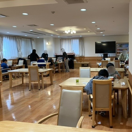 SOMPO流子ども食堂（そんぽの家S茨木春日）