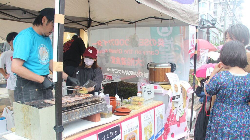 盛岡の「よ市」で大船渡の味販売、復興を応援 岩手銀行が企画、4事業者が出店 - 岩手日報