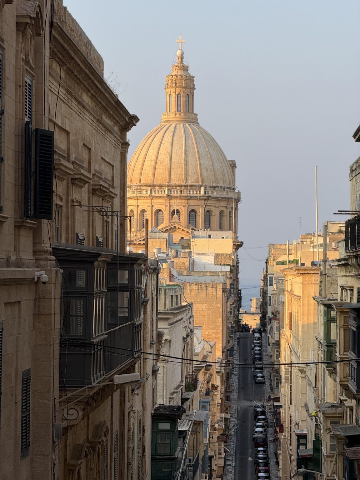 壮大なバレッタ🇲🇹
