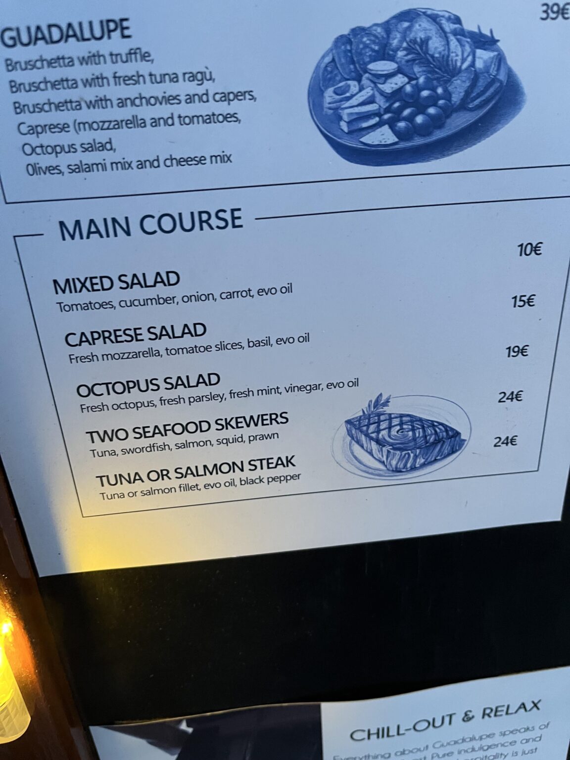 10€最もベーシックサラダは非常識です