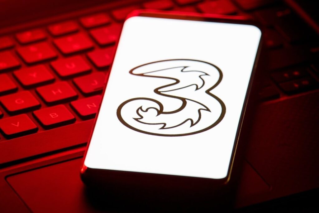 VodafoneはMegaMergerを完了して英国最大の携帯電話ネットワークを形成します