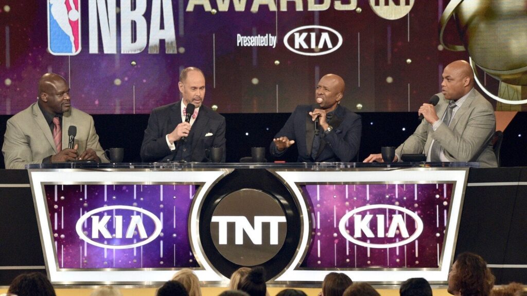 そしてそれで、時代は終わります：「私たちを見てくれてありがとう。それはTNTのNBAです '