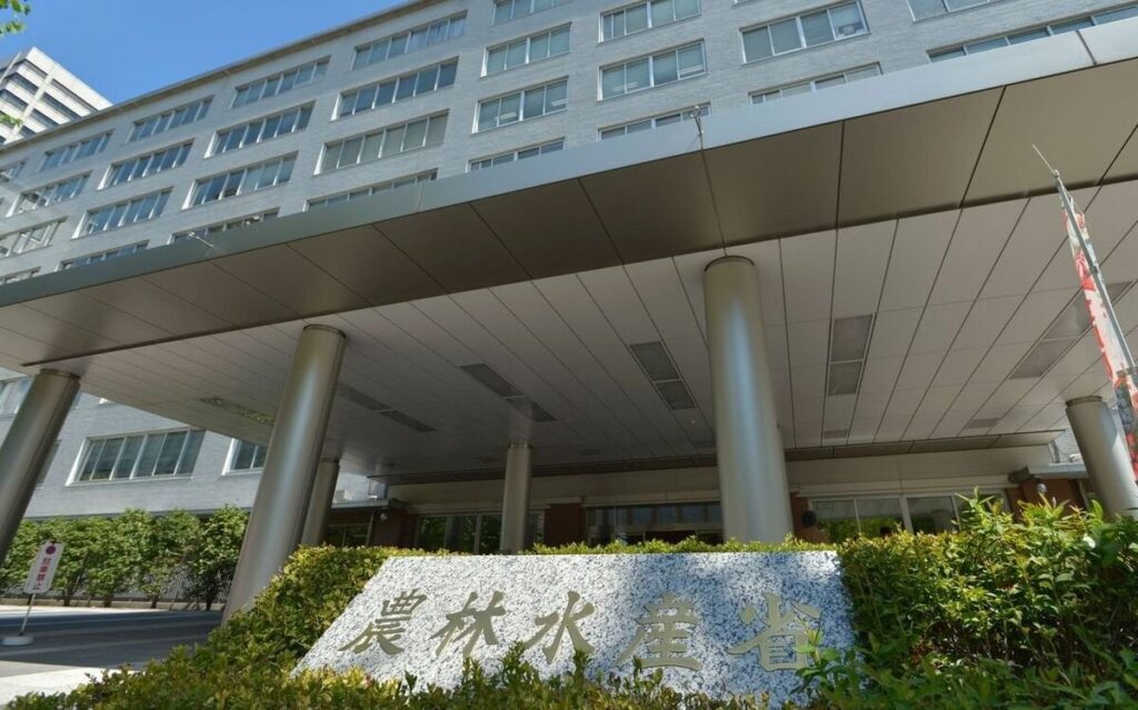 「どこまでもズブズブ」「消費者を軽視しすぎ」野村哲郎元農相（81）に総額7000万円の“JAマネー”献金、28人天下りも…JAと農水族“癒着報道”に怒りの声 ― 深い癒着関係は日本の農業政策に大きな影響与えている