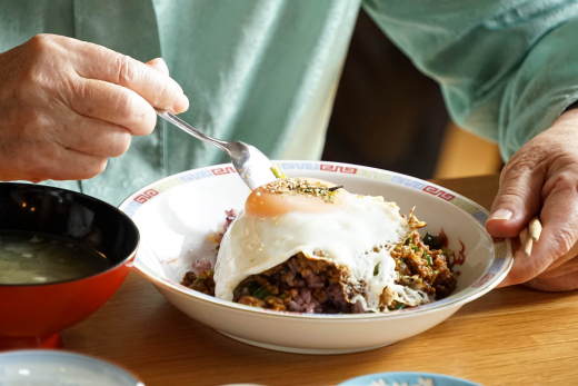 【鹿児島県姶良市】「強みを活かせるデイサービス」から広がる「介護の面白さ」 ／ ナルホイヤ在宅生活研究所 森山景士郎さん