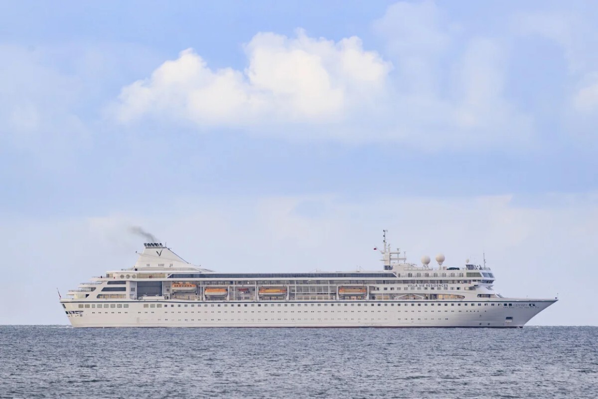 シャロン・レーンさんは、世界を周遊するクルーズ船「ビラ・ビ・オデッセイ」の船内にキャビンを購入した/Liam McBurney/PA